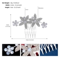 Dettaglio del pettine per capelli a fiori in zircone argento con dimensioni 8,3 cm e 6 cm - Stile Floreale con Grande Diamante (HS-J6872S)