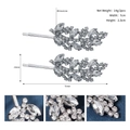 Makro-Detail der Strass-Haarklammer in Blattform zeigt Fassung und Maße - Silber HS-J6562S