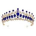 Barocke goldene Krone mit blauen tropfenförmigen Edelsteinen und Strass auf weißem Grund - Gold + Blauer Edelstein (TS-J3104GBLUE)