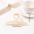 Pince à cheveux croisée crème minimaliste 14cm pour accessoires de coiffure élégants - Crème