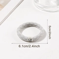 Elastico per capelli a scacchi grigio chiaro e bianco con etichetta LOVE - Grigio Stile B
