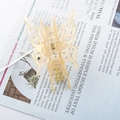 Schmetterling Haarklammer in cremiger Marmor-Optik mit goldener Metallfeder - Creme Marmortextur (D2-2-25)