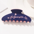 Dunkelblaue Haarspange mit rosa Innenseite und Sternen, Motiv julymansion Aufdruck - Julymansion Buchstaben Stil (D4-3-4)