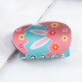 Pinza per capelli con coniglio pasquale rosa e verde acqua con piccoli fiori colorati - Orecchio di Coniglio Floreale Contrasto Rosa Blu (C4-4-4)