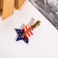 Pince à cheveux étoile avec motif drapeau américain et base dorée pour la fête nationale - Barrette Étoile Rayures Drapeau (D15-1-4)