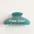 Pince à cheveux mate en acrylique cyan avec paillettes argentées et texte Drama Queen - Cyan (Drama Queen)