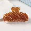 Large amber hair claw clip with pearlescent texture and silk brushed finish for women - Cocoa Brown