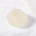 Pinza para el pelo con forma de concha crema translúcido y purpurina dorada en seda - Forma Concha (D17-3-19) / Blanco Crema