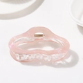 Elegante pinza per capelli rosa traslucida con finitura perlata e design cavo - rosa acceso
