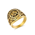 Vintage golden Master Mason ring featuring compass and square emblem with plant patterns - Size 7 / Gold