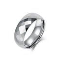 Anillo de acero de tungsteno plateado con facetas geométricas de corte diamante para estilo unisex - Talla 6 / 8mm / Color Acero