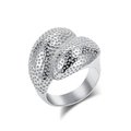 Anillo de acero de titanio chapado en oro de 18k plateado con textura de diseño único - Talla 6 / Color Acero
