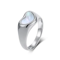 Anillo ancho minimalista de plata con incrustación de corazón de nácar en blanco - 5# / Color Acero