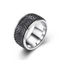 Minimalistischer, drehbarer Reifenprofil-Ring mit industriellen Mustern in Silber und Schwarz - Größe 7 / Schwarz