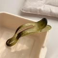 Matte resin hair claw clip featuring a premium olive green gradient finish - Gradient Green