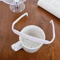 Manico per borsa minimalista a forma di U in acrilico bianco su una tazza marmorizzata - Forma a U Minimalista (6031164493224) / Bianco