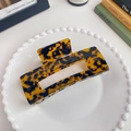 Retro tortoiseshell acetate hair claw clip 13cm in rectangular shape on a white plate - Coffee Tortoise Shell