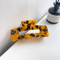 Grande pince à cheveux en acétate écaille de tortue avec design rectangulaire - 10.5cm / Écaille Café