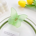 Pince à cheveux papillon vert clair translucide avec une finition mate élégante - Vert Herbe Mat 5.5cm