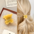 Pince à cheveux ours jaune en acétate avec logo fait main pour femmes et filles - 2.3cm / Jaune gelée