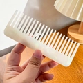 Elegant wide-tooth pearlescent white acetate hair comb for detangling hair - 13cm / Mermaid White
