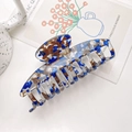 Blue and amber marble pattern acetate hair claw clip with a stylish wavy hollow design - Keel Chocolate Blue / 9.5CM