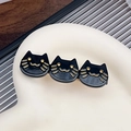 French vintage style hair clip featuring three black enamel cat charms on a gold base - Black 6.5CM