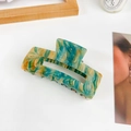 Pinza para el pelo rectangular de acetato con patrón de mármol fluido verde y amarillo - Grande / Verde amarillento