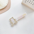 Fermaglio barocco in acetato crema con motivo a orsetto di strass e scritte in oro - 6.5cm / Bianco Sirena