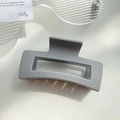 Matte dark grey rectangular shark hair claw clip in a minimalist French style - 10.5cm / Light Gray