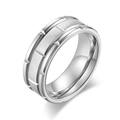 Bague en acier titane brossé pour hommes avec bords polis et style industriel minimaliste - Taille 11 / Acier