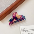 Small acetate hair claw clip with a purple and yellow marble pattern for women - 6cm / Blue and Purple