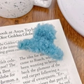 Pinza de pelo de felpa azul cielo con textura de piel sintética para peinados de invierno - Azul Celeste