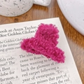 Pince à cheveux cœur en peluche rouge rose, finition laine d'agneau pour automne hiver - Rouge Rose