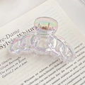 Iridescent chain link hair claw clip with pearlescent finish for elegant hairstyles - Five Rings 9CM