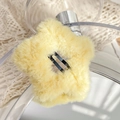 Pinza de pelo de estrella en felpa amarilla con textura suave y broche BB de metal - Amarillo Queso 6.5CM