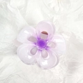 Eleganter lilafarbener Haarklammer mit Farbverlauf und durchscheinendem Blütendesign - Lila 7.5cm