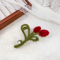 Flocked tulip hair claw clip in deep red and green with pearl accent and matte finish - Tulip Pearl 11cm
