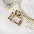 Pince à cheveux rectangulaire en acétate marbré violet avec cadre en métal doré - Carré Couleur Encre 5.4cm