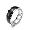 Bague de football rotative en acier titane avec motif nid d'abeille noir et poli argent - Taille 8 / Noir