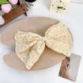 Pinza para el pelo con lazo floral y perlas en tela amarilla estilo vintage - Amarillo
