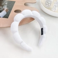Serre-tête blanc en microfibre avec texture nuage et étiquette faite à la main - Blanc