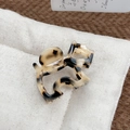 Süße hohlgeformte Hunde-Haarklammer aus Acetat in Schildpatt-Optik für Damen Haarschmuck - Beige Schildpatt