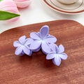 Matte purple flower hair claw clip with three-petal gradient blossoms in a summer style - Purple 9.5cm