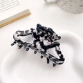 Pinza per capelli minimalista in acetato marmorizzato bianco e nero con denti incrociati - 9cm / Motivo Mucca