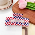 Rechthoekige haarklem met schaakbordpatroon in rood wit en blauw voor vrouwen - Groot / Rechthoek Stijl / Rood en Blauw