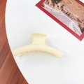 Matte light yellow large heart hair claw clip for women in elegant minimalist style - Straight Off-white 10CM