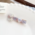 Pinza de resina con patrón de mármol rosa púrpura y detalle de oso blanco perla - Púrpura Transparente Oso