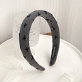 Graues Jeans-Stirnband mit schwarzen Schleifenmustern und handgefertigtem Etikett - Breite Krempe-Schleife / Grau