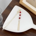 Spilla per capelli cinese dorata con perle rosse e nappe lunghe dal design elegante - Perline Rosse Nappina
